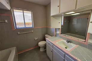 1016 Indian Creek Trail, Dallas, TX 75241 - Photo 16