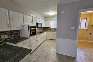 1016 Indian Creek Trail, Dallas, TX 75241 - Photo 8