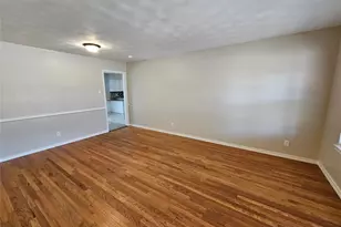 1016 Indian Creek Trail, Dallas, TX 75241 - Photo 4