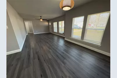 128 Brewster Street, Robinson, TX 76706 - Photo 8