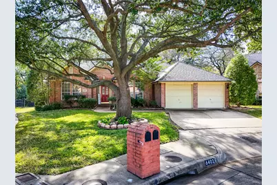 6401 Stone Creek Canyon Court, Fort Worth, TX 76137 - Photo 2