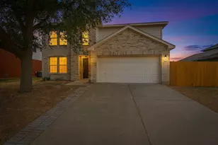 137 Heritage Dr, Crowley, TX 76036 - Photo 1
