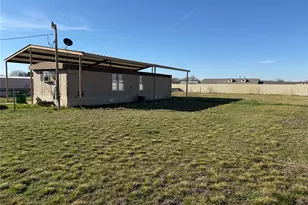 3304E Hidalgo, Waxahachie, TX 75167 - Photo 4