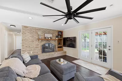 1917 Hurstview Drive, Hurst, TX 76054 - Photo 10