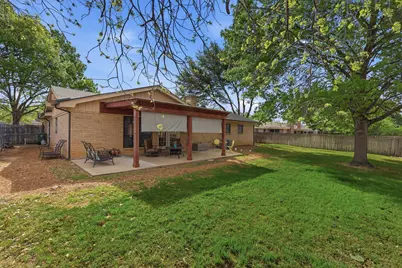 1917 Hurstview Drive, Hurst, TX 76054 - Photo 32