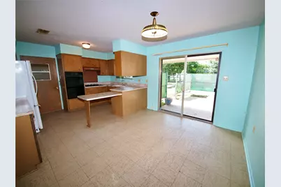 1441 Brazos Street, Graham, TX 76450 - Photo 6