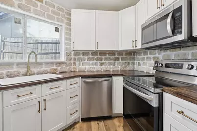 5502 Safari Trail, Arlington, TX 76018 - Photo 8