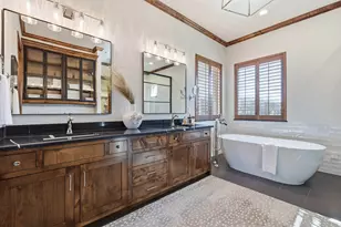 3800 Long Meadow Dr, Flower Mound, TX 75022 - Photo 16