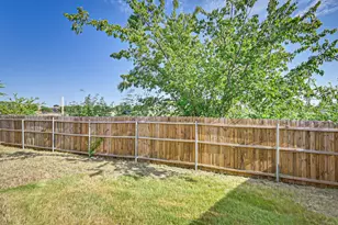 4506 Alamosa St, Fort Worth, TX 76119 - Photo 14
