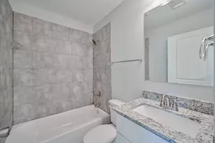 4506 Alamosa St, Fort Worth, TX 76119 - Photo 8