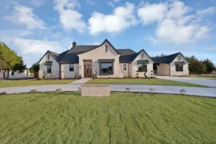 650 Gibson Rd, Waxahachie, TX 75165 - Photo 1