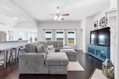 605 Meadowedge Lane, Denton, TX 76207 - Photo 10