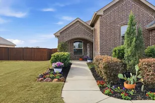 605 Meadowedge Ln, Denton, TX 76207 - Photo 4