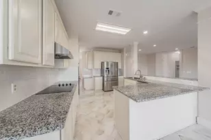 5786 Walnut Creek Dr, Fort Worth, TX 76137 - Photo 10