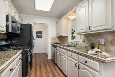 723 Kindred, Richardson, TX 75080 - Photo 8