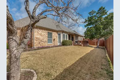 405 Shenandoah Drive, Burleson, TX 76028 - Photo 24