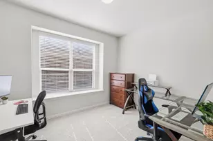 14868 Gilley Ln, Fort Worth, TX 76052 - Photo 6