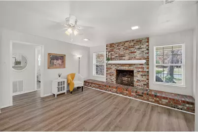 2125 Valleydale Drive, Arlington, TX 76013 - Photo 12