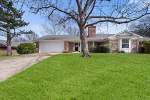 2125 Valleydale Dr, Arlington, TX 76013 - Photo 36