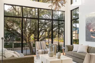 10010 Strait Ln, Dallas, TX 75229 - Photo 6