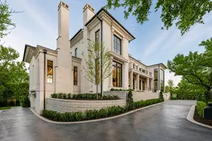 10010 Strait Ln, Dallas, TX 75229 - Photo 8