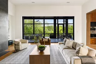 10010 Strait Ln, Dallas, TX 75229 - Photo 14