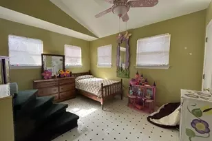 317 E Grand St, Whitewright, TX 75491 - Photo 28