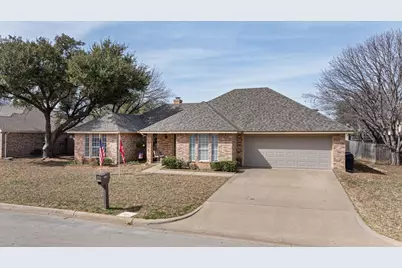1214 Chaparral Lane, Granbury, TX 76048 - Photo 4