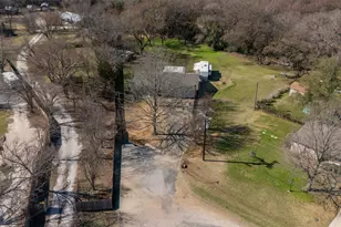 329 Lorene St, Burleson, TX 76028 - Photo 28