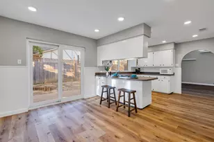 2307 Leonard Ct, Arlington, TX 76015 - Photo 12