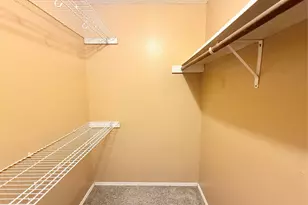 2641 Santa Barbara Dr, Grand Prairie, TX 75052 - Photo 6