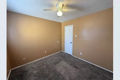 2641 Santa Barbara Drive, Grand Prairie, TX 75052 - Photo 8