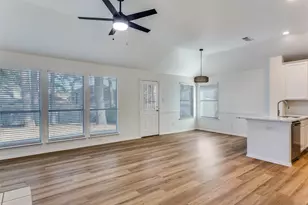 533 Lowery Oaks Trl, Fort Worth, TX 76120 - Photo 12