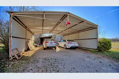 600 E Nelson Street, Bowie, TX 76230 - Photo 20