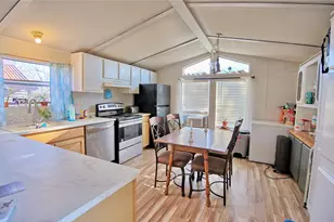 600 E Nelson St, Bowie, TX 76230 - Photo 12