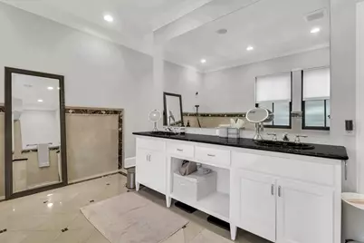 4330 Gilbert Avenue #C, Dallas, TX 75219 - Photo 32