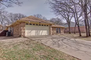122 Camelot Dr, Weatherford, TX 76086 - Photo 2