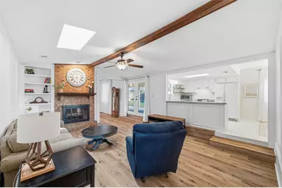 805 Cove Hollow, Irving, TX 75060 - Photo 8