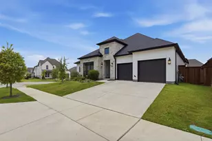 14440 Overlook Park Dr, Fort Worth, TX 76008 - Photo 2