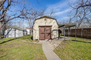 308 Thompson Ct, Saginaw, TX 76179 - Photo 34