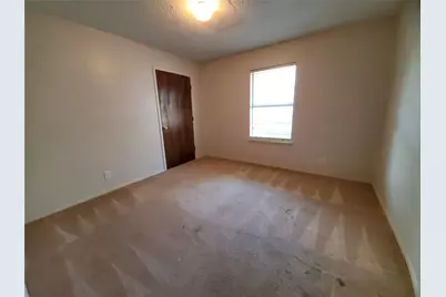 1002 Mulkey Lane, Denton, TX 76209 - Photo 14