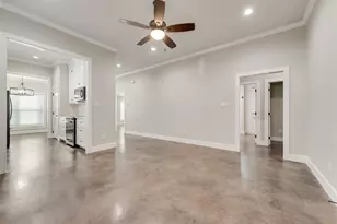 905 S Smith St, Ennis, TX 75119 - Photo 4