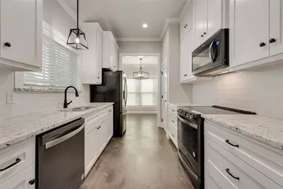 905 S Smith Street, Ennis, TX 75119 - Photo 10