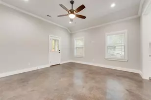 905 S Smith St, Ennis, TX 75119 - Photo 6