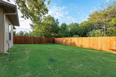 905 S Smith Street, Ennis, TX 75119 - Photo 20