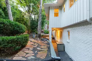 1419 Yakimo Dr, Dallas, TX 75208 - Photo 22