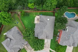 222 Lairds Dr, Coppell, TX 75019 - Photo 10