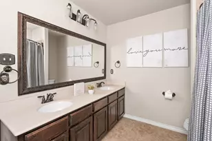 10412 Old Eagle River Ln, McKinney, TX 75072 - Photo 30