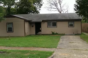 5843 Bluffman Dr, Dallas, TX 75241 - Photo 1