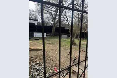 5843 Bluffman Drive, Dallas, TX 75241 - Photo 6